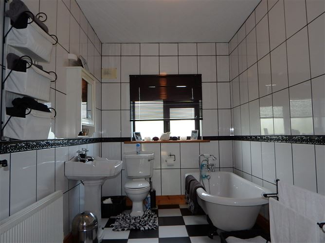 Framlingham Place, Ballykeenan, Myshall, Co. Carlow