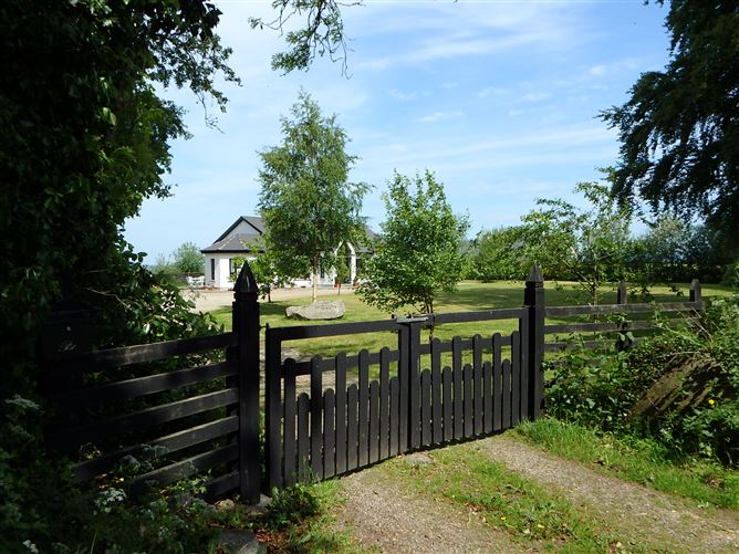Framlingham Place, Ballykeenan, Myshall, Co. Carlow