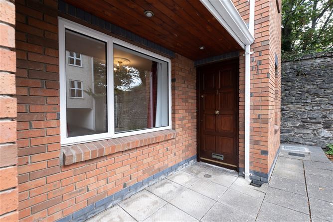 1 COLLEGE MEWS, 182 Clonliffe Road, Drumcondra, Dublin 9