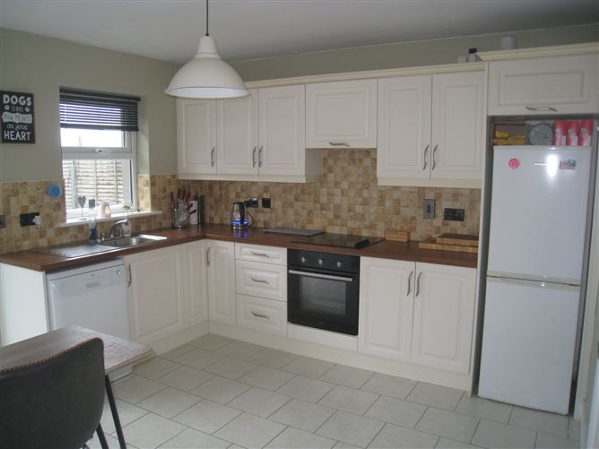 45 Beachwood , Granard, Longford