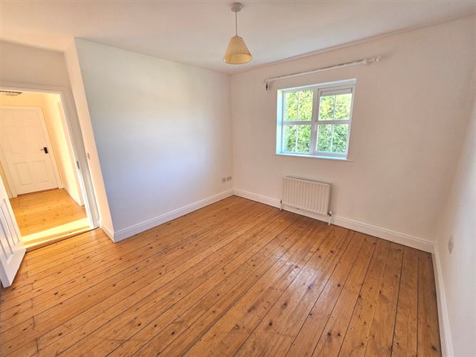 25A Deerpark Heights, Charleville, Cork