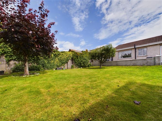 Louisa, 4 Avoca Drive, Avondale, Waterford