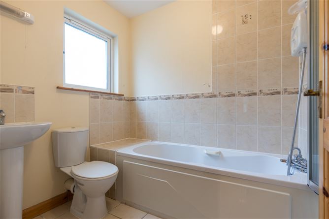 49 Highfield Manor, Crosneen, Carlow Town, Carlow