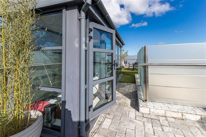 Elevation, Pembroke Place, Ballsbridge, Dublin 4