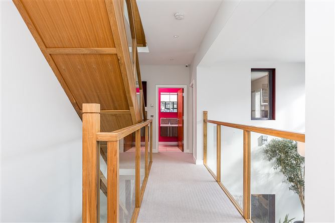 Elevation, Pembroke Place, Ballsbridge, Dublin 4