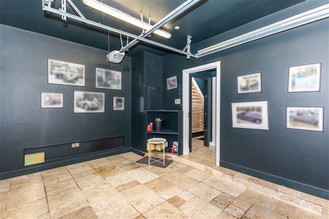 Elevation, Pembroke Place, Ballsbridge, Dublin 4