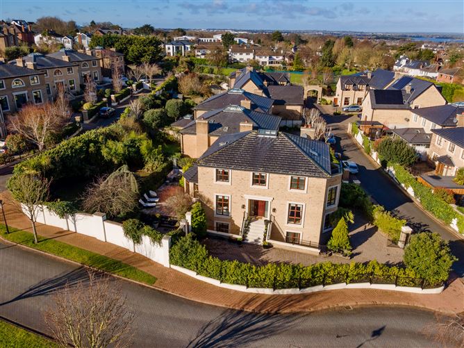 https://photos-a.propertyimages.ie/media/7/6/7/4938767/5e355732-09c7-4619-a583-a434a364e13a_l.jpg