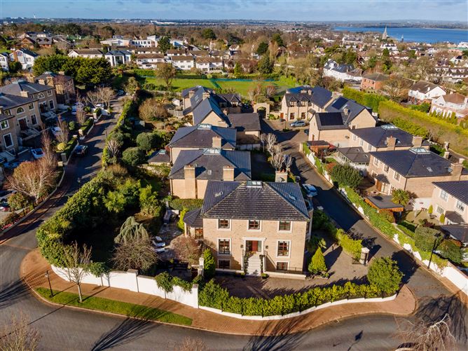 https://photos-a.propertyimages.ie/media/7/6/7/4938767/5e355732-09c7-4619-a583-a434a364e13a_l.jpg