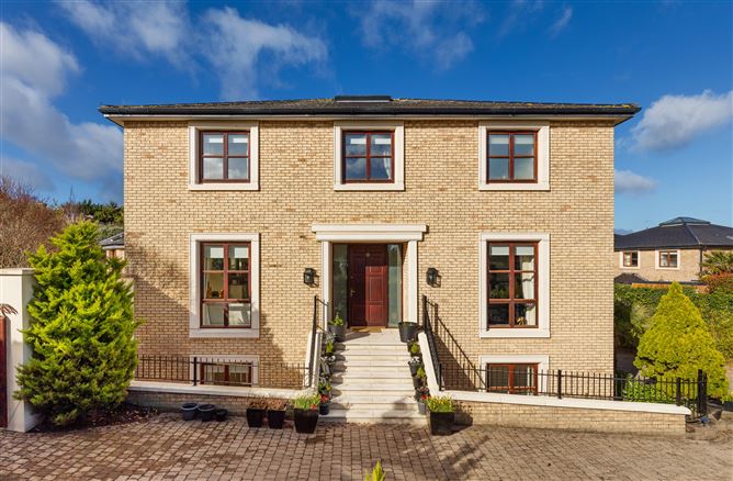 https://photos-a.propertyimages.ie/media/7/6/7/4938767/5e355732-09c7-4619-a583-a434a364e13a_l.jpg
