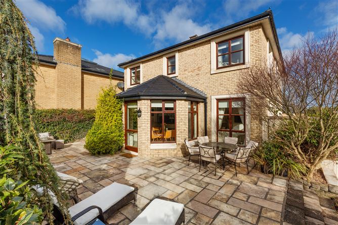 https://photos-a.propertyimages.ie/media/7/6/7/4938767/5e355732-09c7-4619-a583-a434a364e13a_l.jpg