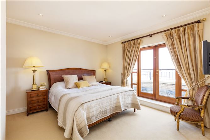 https://photos-a.propertyimages.ie/media/7/6/7/4938767/5e355732-09c7-4619-a583-a434a364e13a_l.jpg