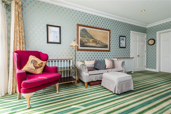 https://photos-a.propertyimages.ie/media/7/6/7/4951767/aae0bf96-e8a3-4a59-93d2-dd5d2d5fa941_l.jpg