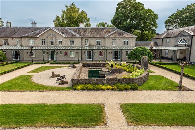 https://photos-a.propertyimages.ie/media/7/6/7/4951767/aae0bf96-e8a3-4a59-93d2-dd5d2d5fa941_l.jpg