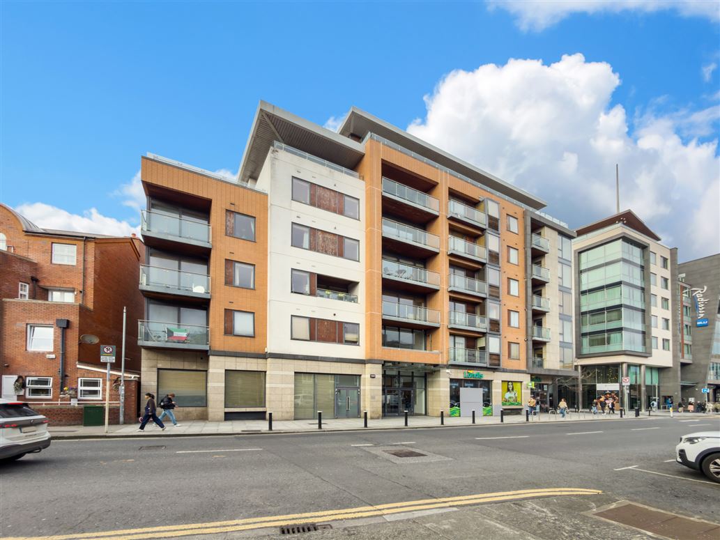 Penthouse, 76 Castle Way, Golden Lane, Dublin 8