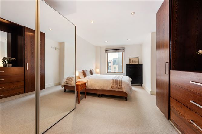 Penthouse, 76 Castle Way, Golden Lane, Dublin 8