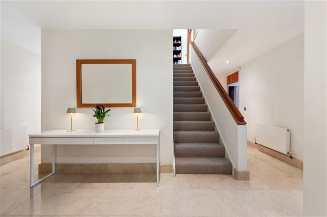 Penthouse, 76 Castle Way, Golden Lane, Dublin 8