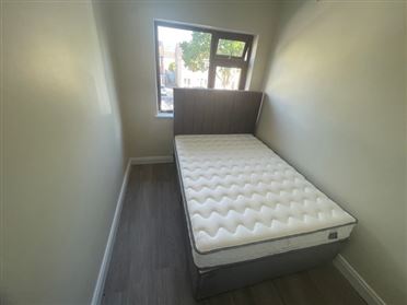 Virginia Heights, Tallaght, Dublin 24 (Double Room To Rent - Room D)