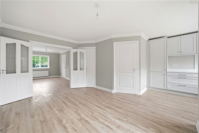 1 Glebe Green, Newcastle, Dublin 22