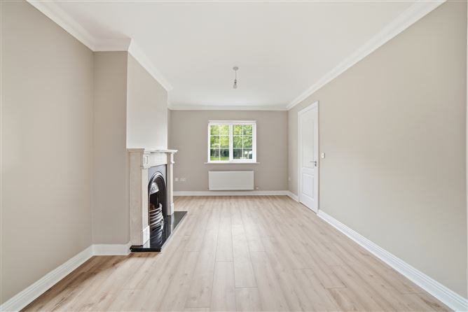 1 Glebe Green, Newcastle, Dublin 22
