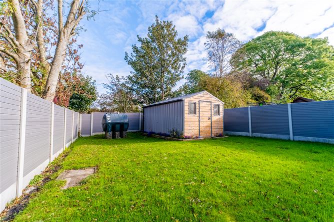 17 Loughan Hill, Drumlish, Longford
