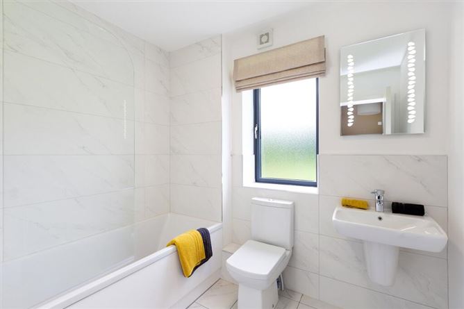 1 Palmville Close, Esker Lane, Lucan, Dublin