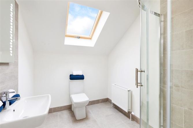 1 Palmville Close, Esker Lane, Lucan, Dublin