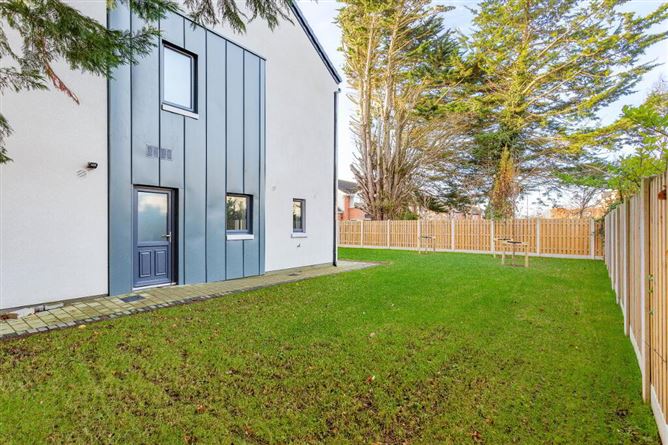 1 Palmville Close, Esker Lane, Lucan, Dublin