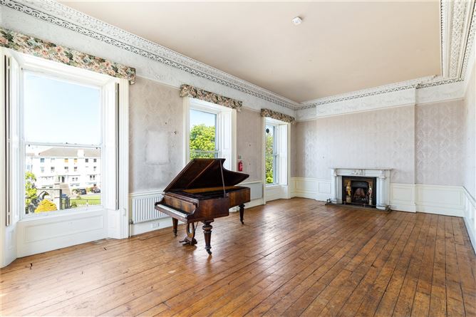 16 Longford Terrace, Monkstown, Co. Dublin