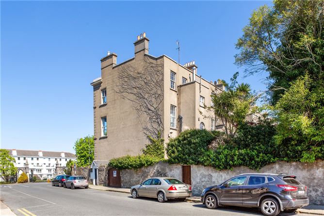 16 Longford Terrace, Monkstown, Co. Dublin