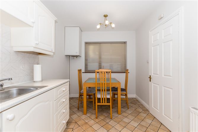 7 Strand Court, Malahide, Dublin