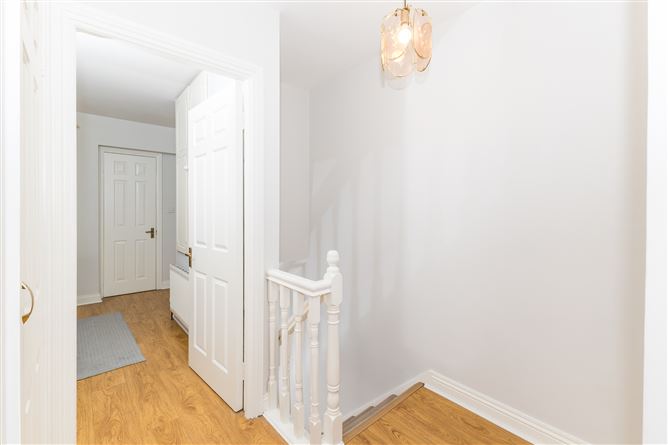 7 Strand Court, Malahide, Dublin
