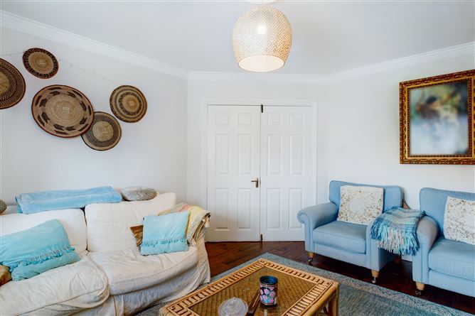 6 Esker Drive, Ardkeen Village, Waterford City, Waterford