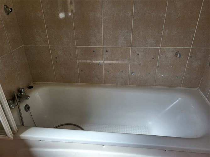 34 Watervale, Rooskey, Roscommon