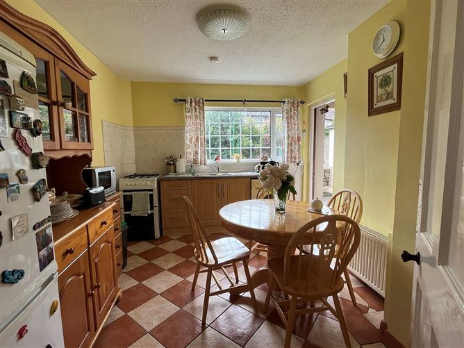 17 Claughaun Avenue, Garryowen, Limerick