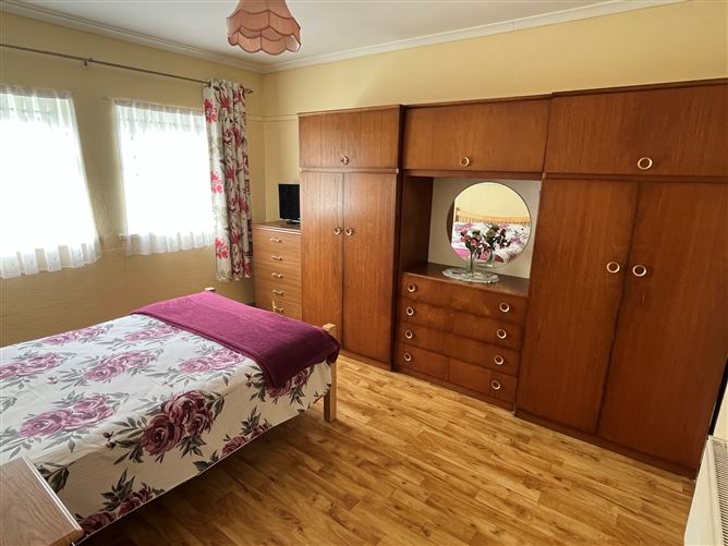 17 Claughaun Avenue, Garryowen, Limerick