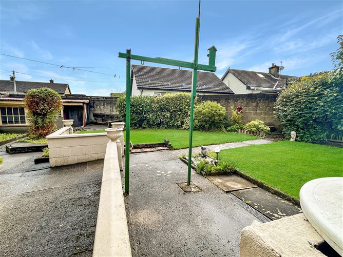 17 Claughaun Avenue, Garryowen, Limerick