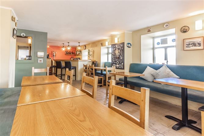 McAlpin's Suir Inn, The Village, Cheekpoint, Waterford, Co. Waterford
