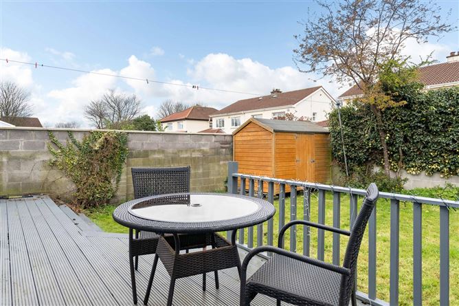 16 Waterside Crescent, Portmarnock,   County Dublin