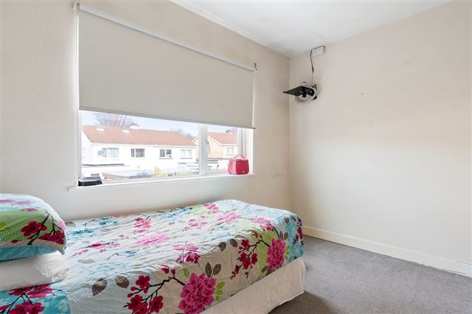 16 Waterside Crescent, Portmarnock,   County Dublin