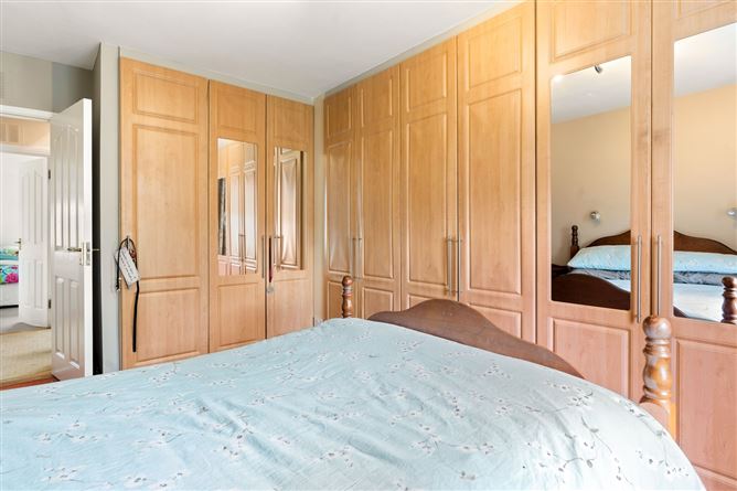 16 Waterside Crescent, Portmarnock,   County Dublin