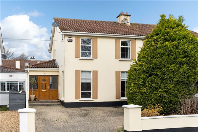 16 Waterside Crescent, Portmarnock,   County Dublin