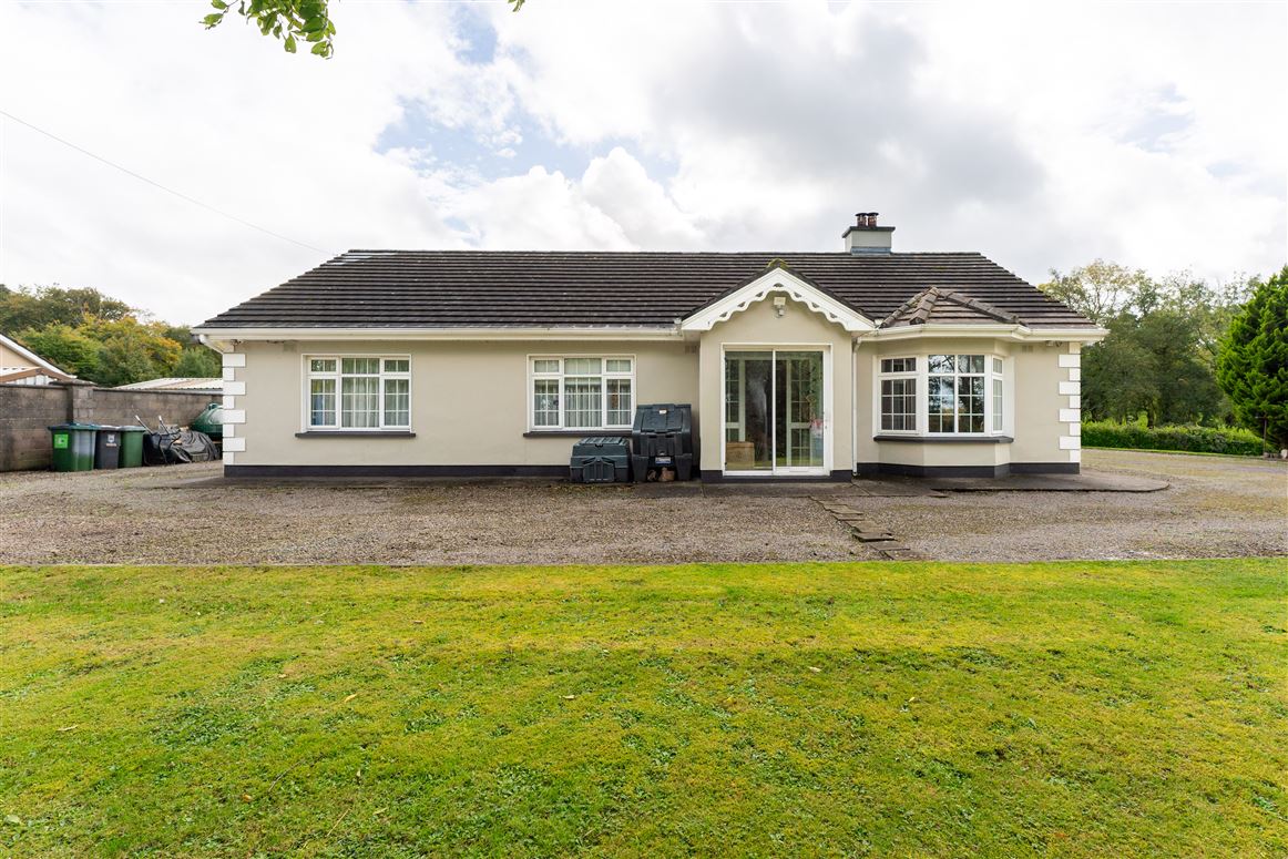 ‘Glenwood House’ Belvoir, Sixmilebridge, Clare