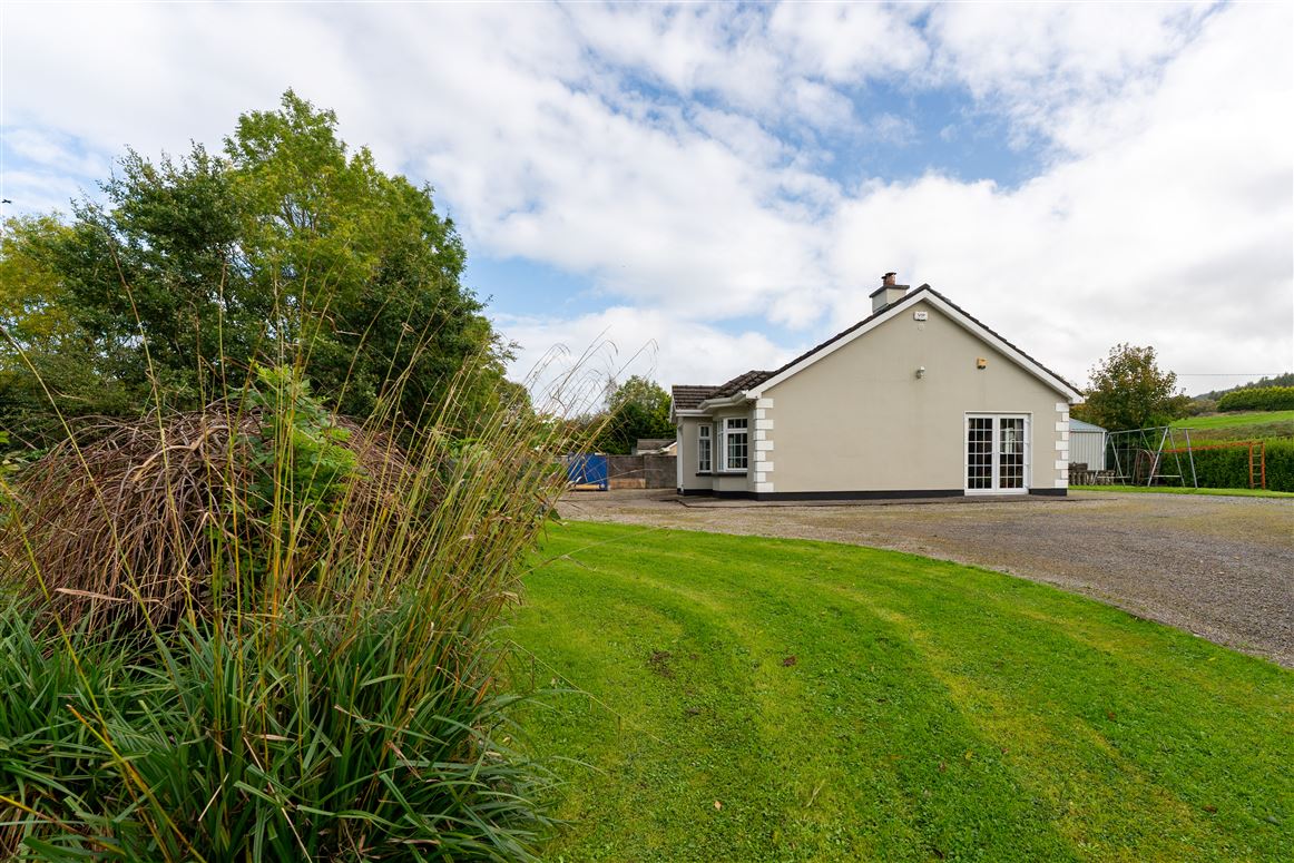 ‘Glenwood House’ Belvoir, Sixmilebridge, Clare