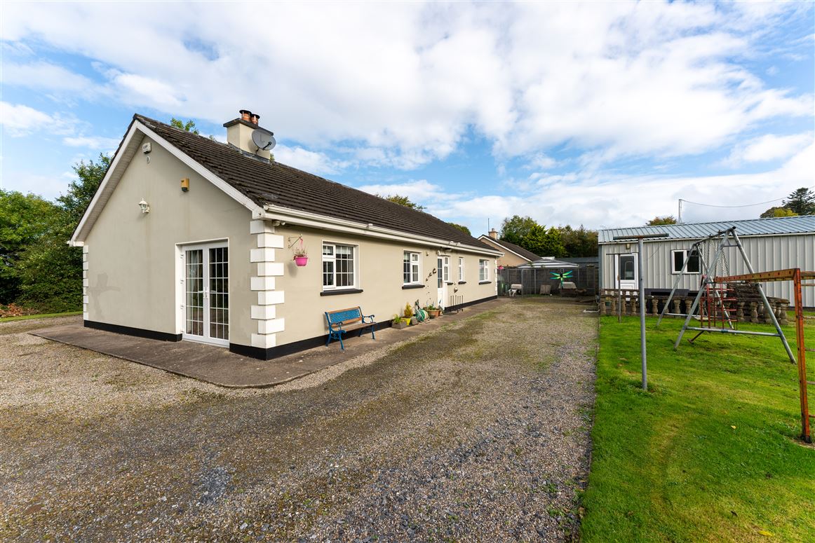 ‘Glenwood House’ Belvoir, Sixmilebridge, Clare