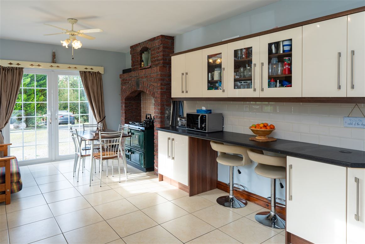 ‘Glenwood House’ Belvoir, Sixmilebridge, Clare