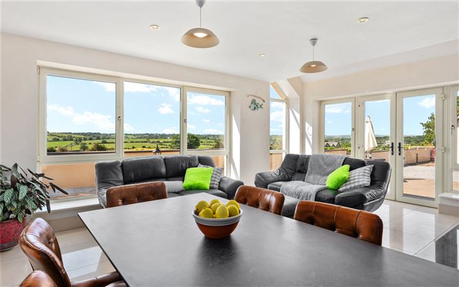 Lisnacrilla House, Belgooly, Kinsale, Co. Cork
