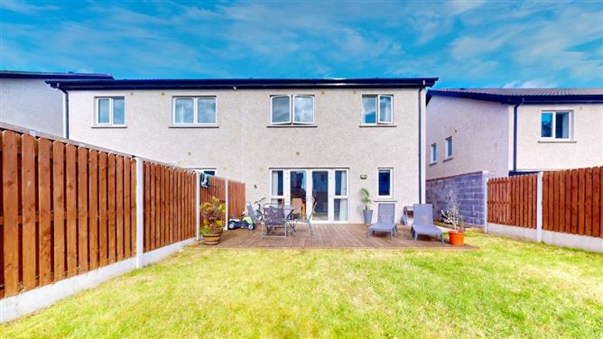 24 The Grove Whitefield Hall, Bettystown, Meath