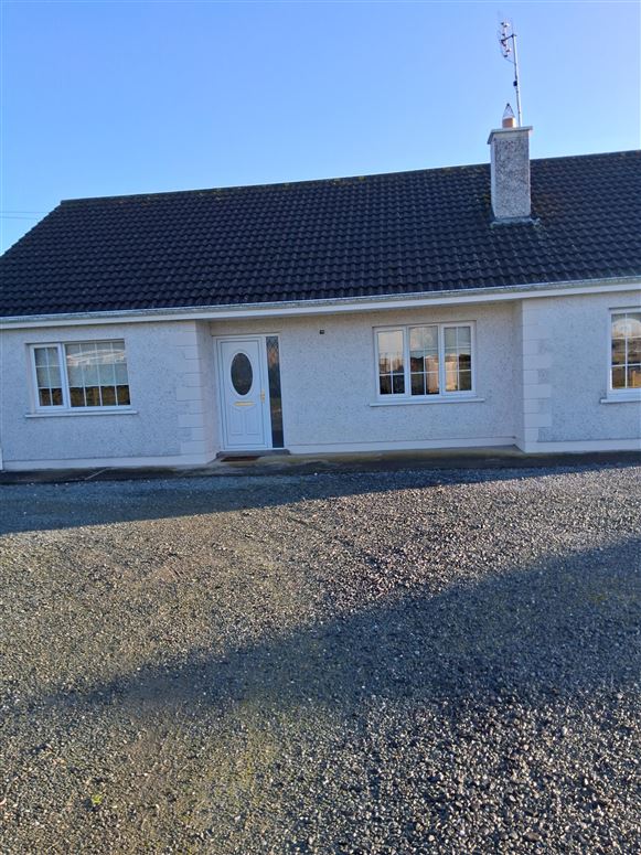 The bungalow tullydonnell , Togher, Louth, A92 C7F3