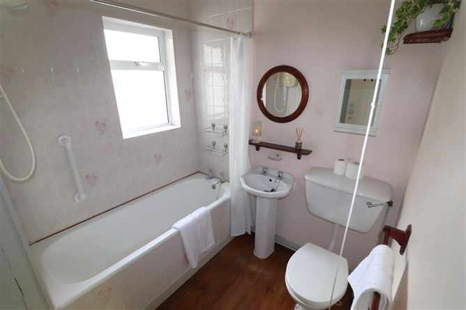 Cunnamore, Church Cross, Skibbereen,   West Cork