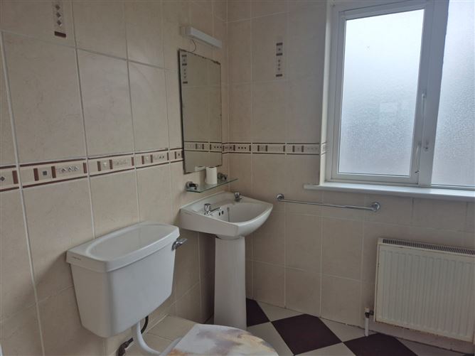 Photo 16 of 18 — 15 Daar River View, Newcastle West, Co. Limerick
